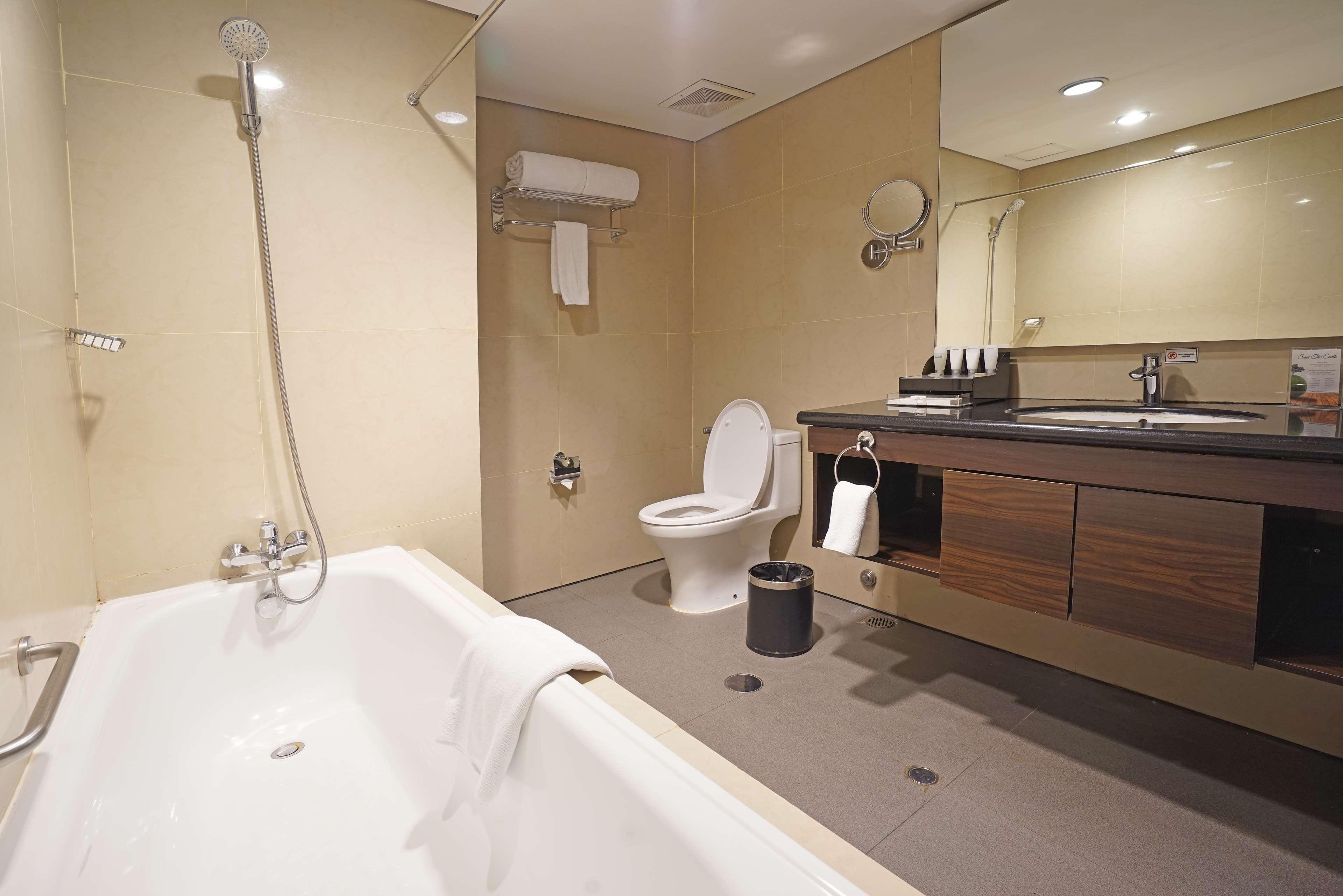 Best Western Premier The Hive Джакарта Екстер'єр фото
